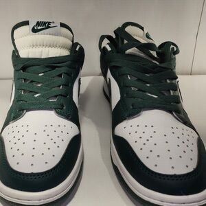 Women’s Nike Dunk Low Retro Michigan State Varsity Green